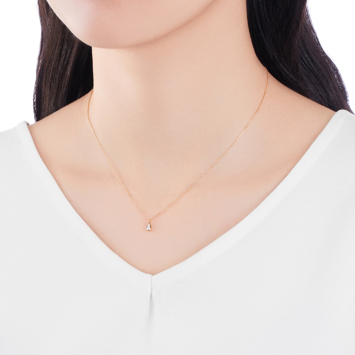 K18�C�G���[�S�[���h�_�C�������h�l�b�N���X