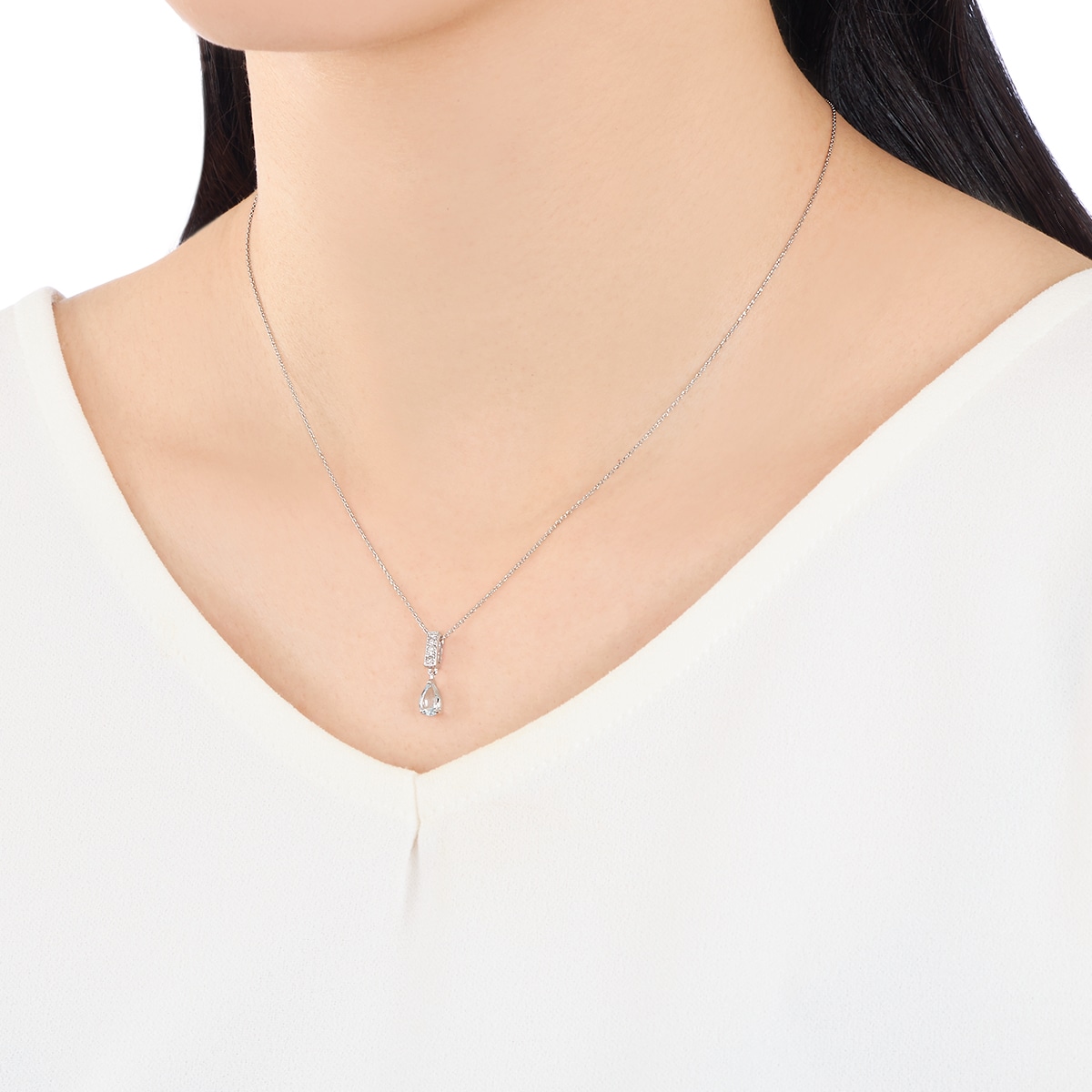 �v���`�i�A�N�A�}�����l�b�N���X