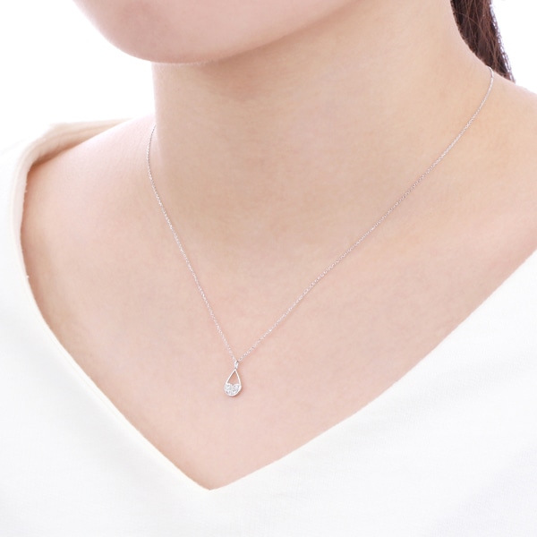 K18�z���C�g�S�[���h�_�C�������h�l�b�N���X