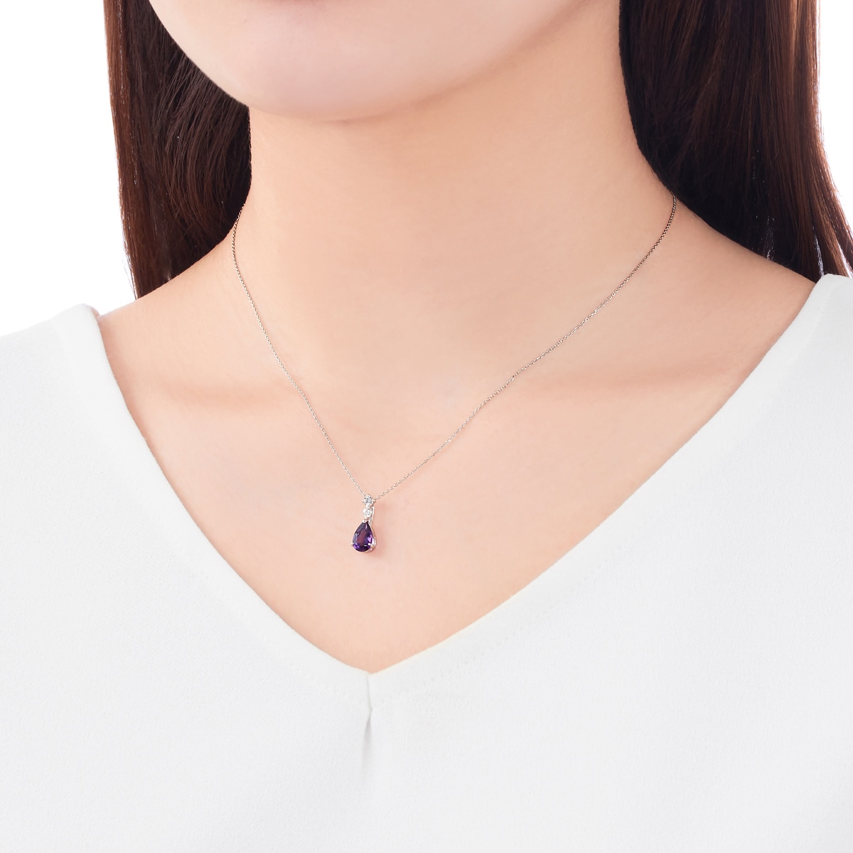 �v���`�i�A���V�X�g�l�b�N���X