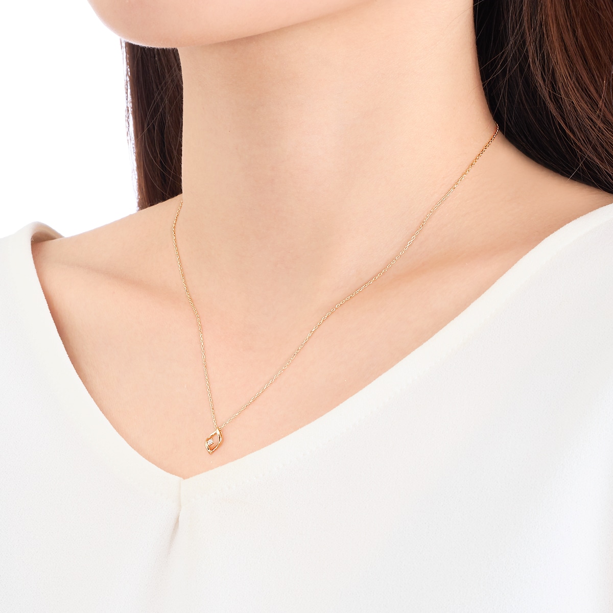 K10�C�G���[�S�[���h�_�C�������h�l�b�N���X