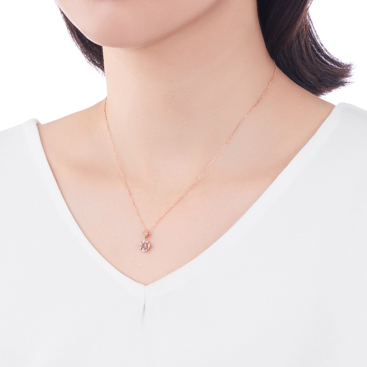 K10�s���N�S�[���h�����K�i�C�g�l�b�N���X