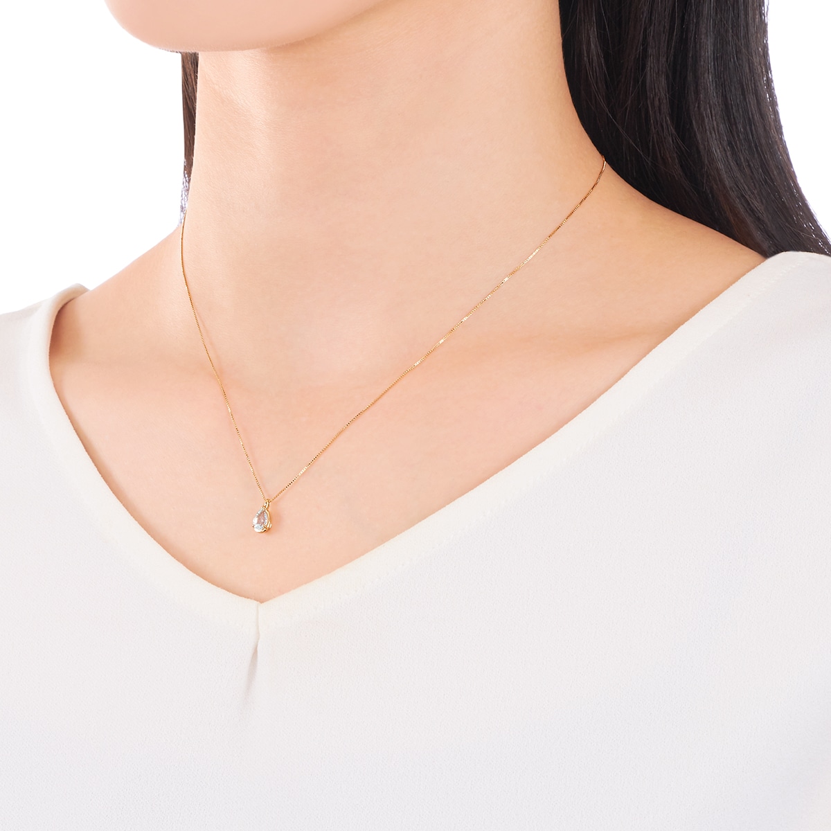 K18�C�G���[�S�[���h�A�N�A�}�����l�b�N���X