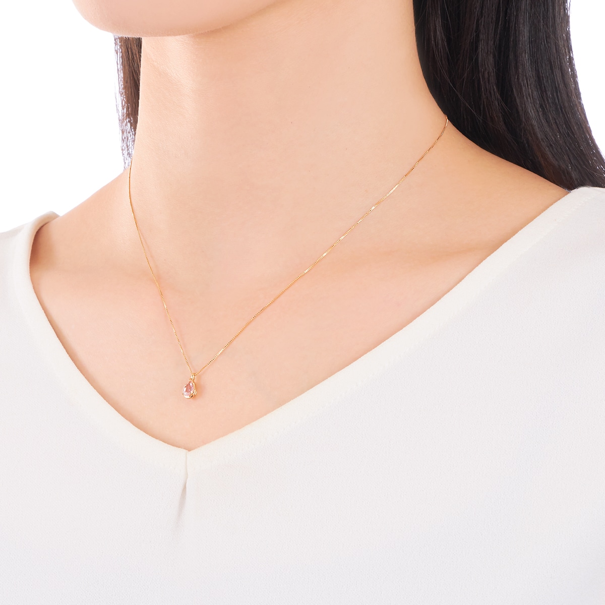 K18�C�G���[�S�[���h�����K�i�C�g�l�b�N���X