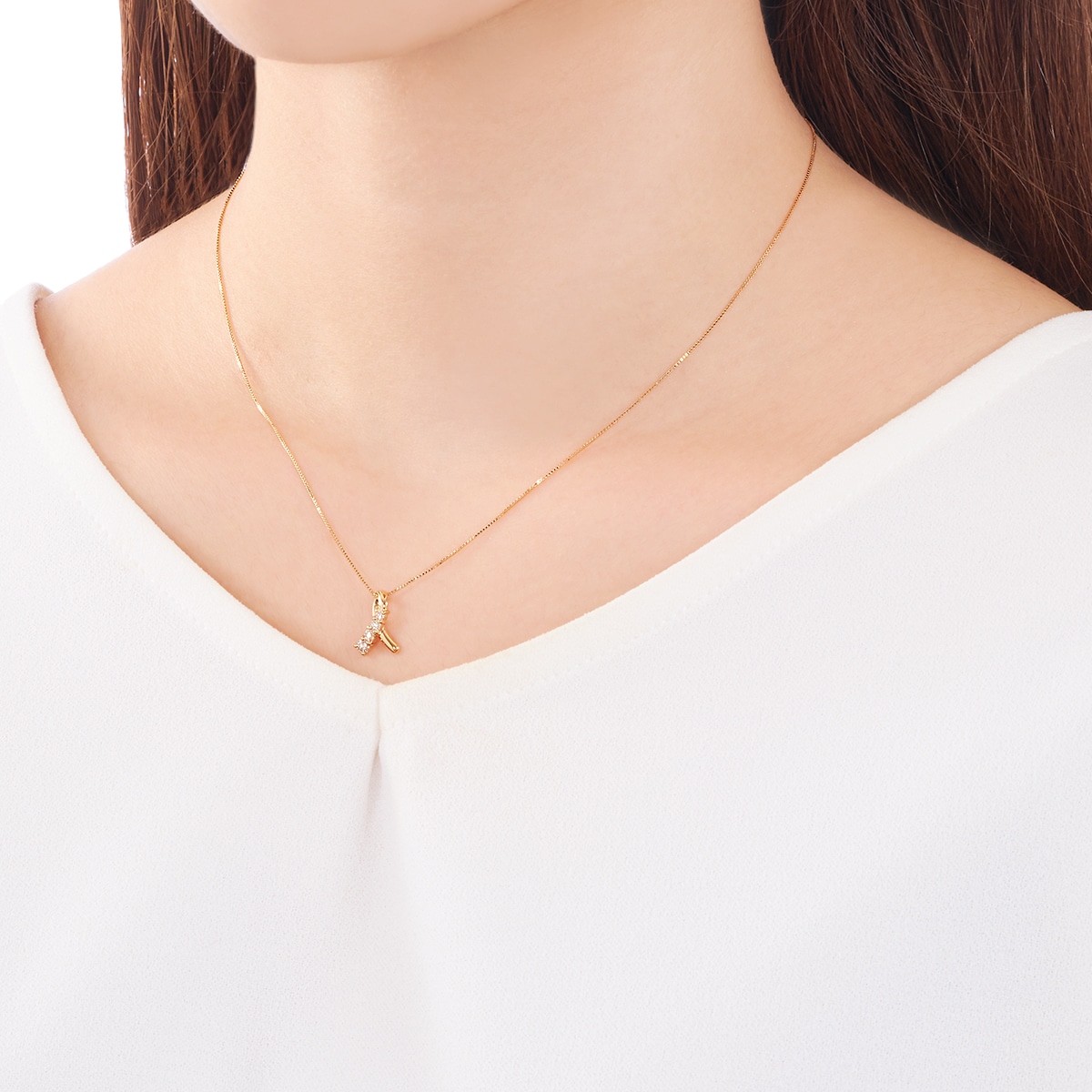 K18�C�G���[�S�[���h�_�C�������h�l�b�N���X