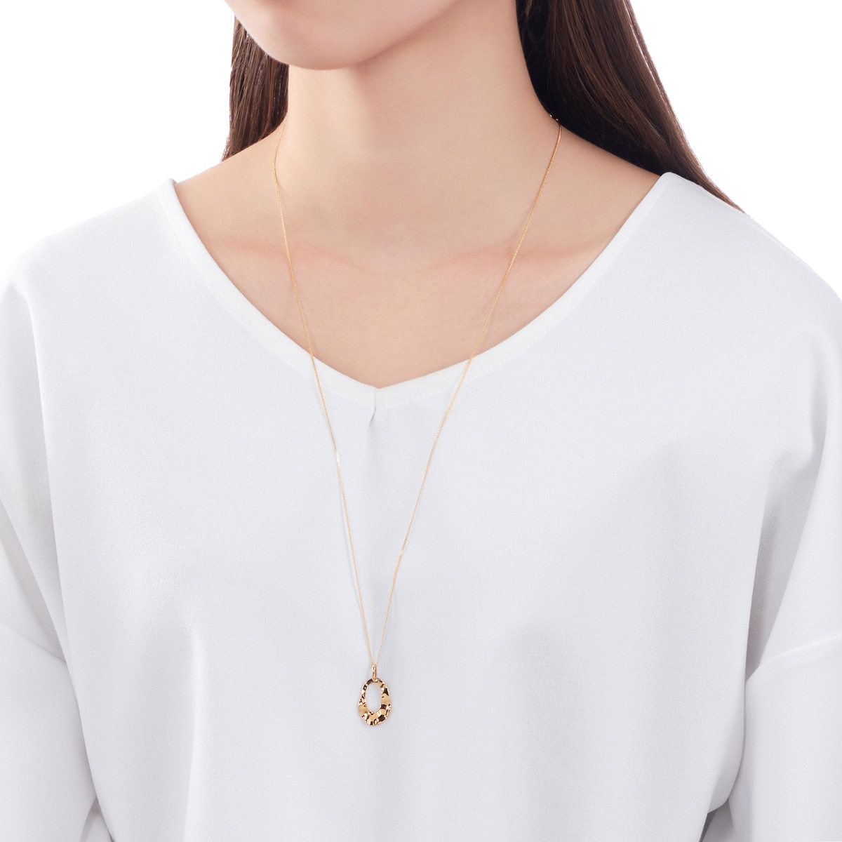 K18�C�G���[�S�[���h�����O�l�b�N���X