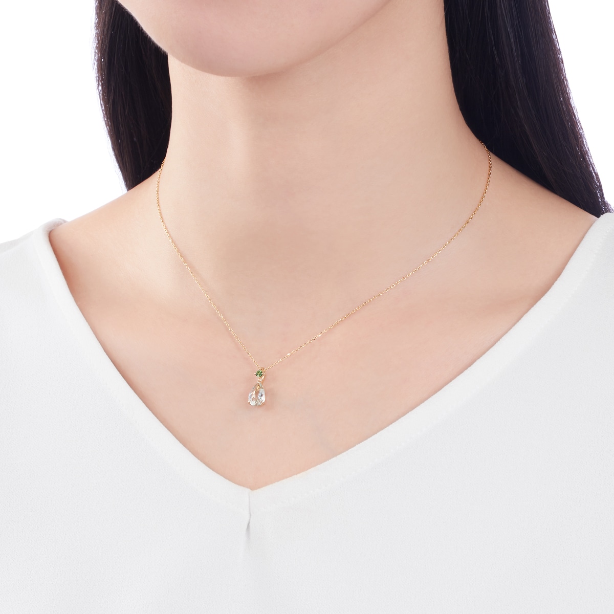 K10�C�G���[�S�[���h�O���[���A���V�X�g�l�b�N���X