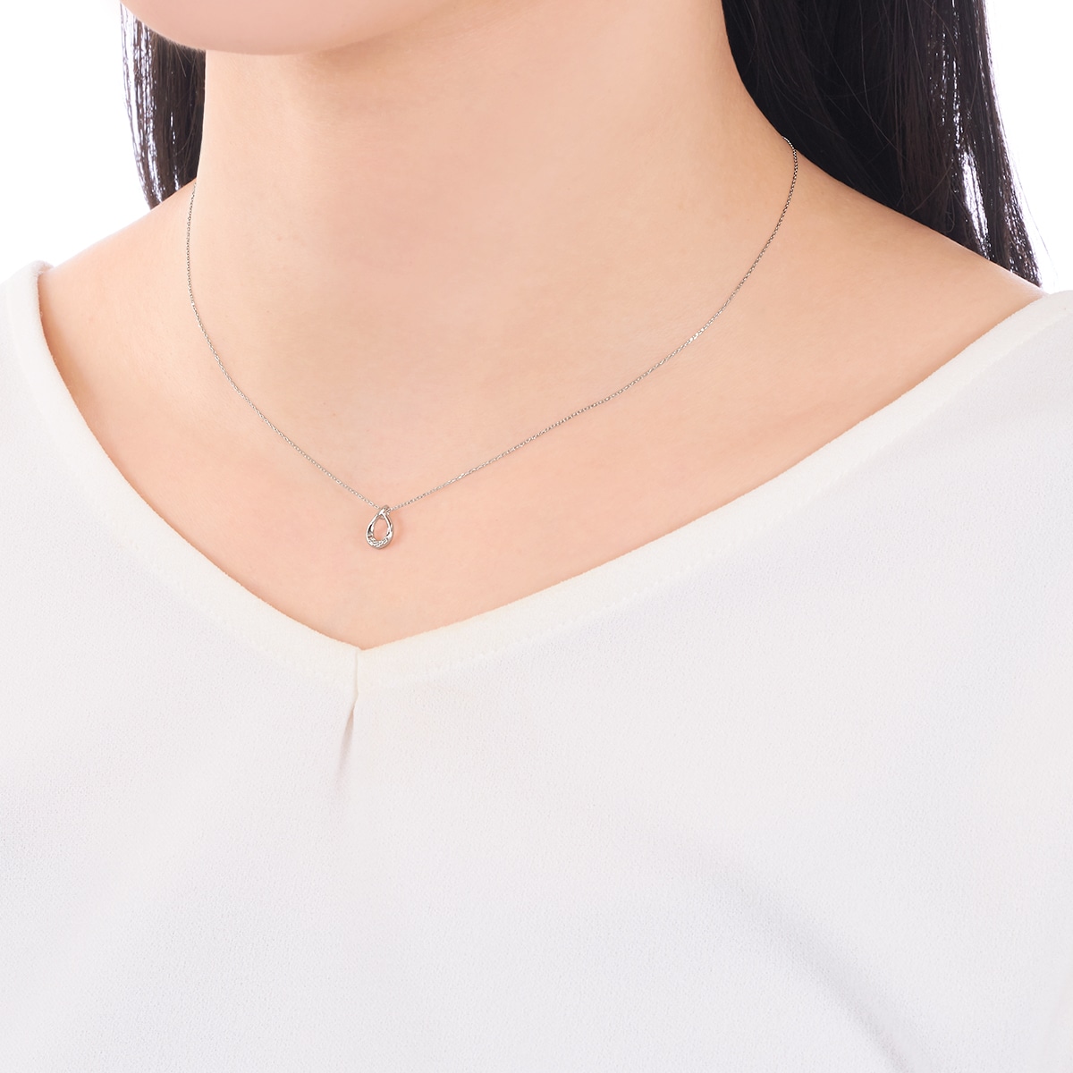 K10�z���C�g�S�[���h�_�C�������h�l�b�N���X