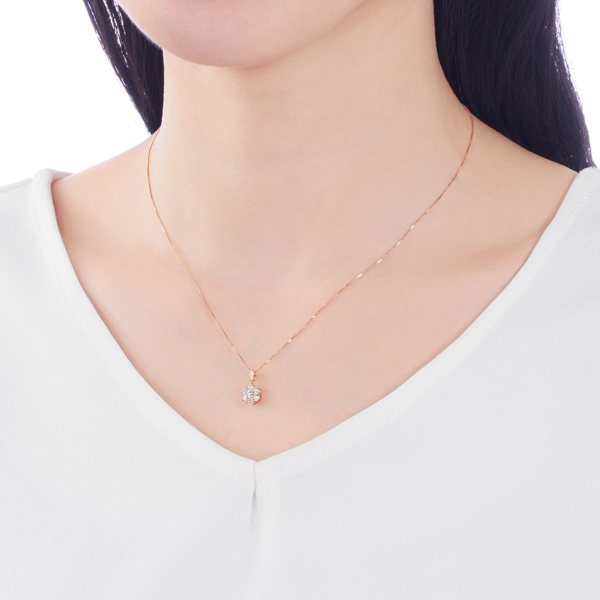 K18�C�G���[�S�[���h�_�C�������h�l�b�N���X