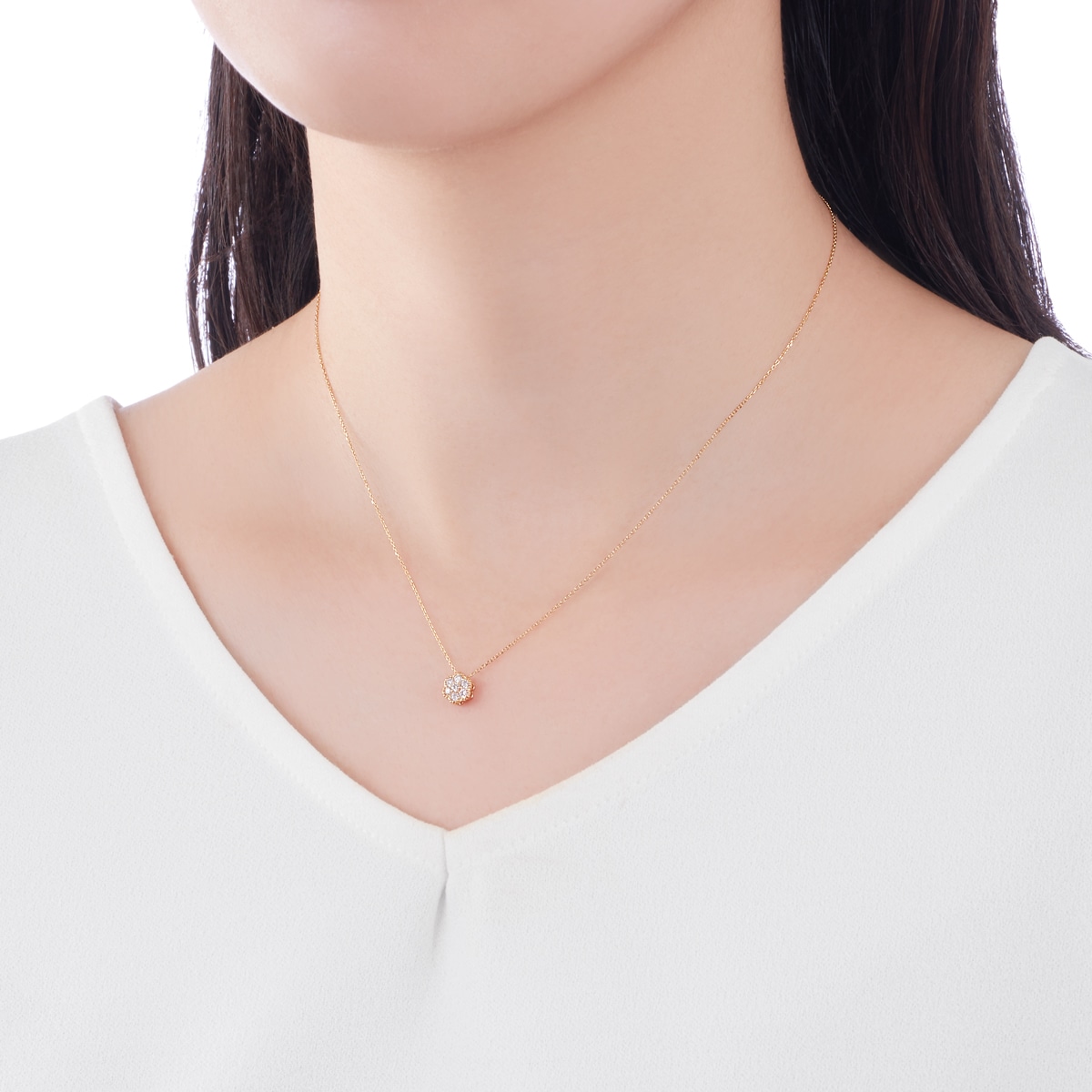 K18�C�G���[�S�[���h�_�C�������h�l�b�N���X