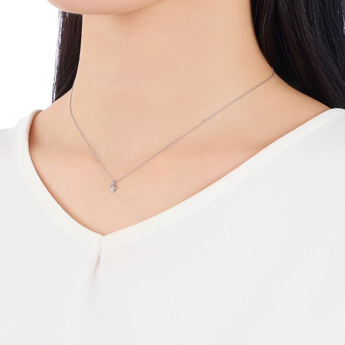 K10�z���C�g�S�[���h�_�C�������h�l�b�N���X