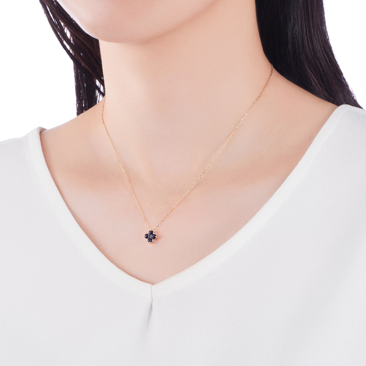 K10�C�G���[�S�[���h�T�t�@�C�A�l�b�N���X