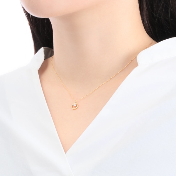 K18�C�G���[�S�[���h�_�C�������h�l�b�N���X