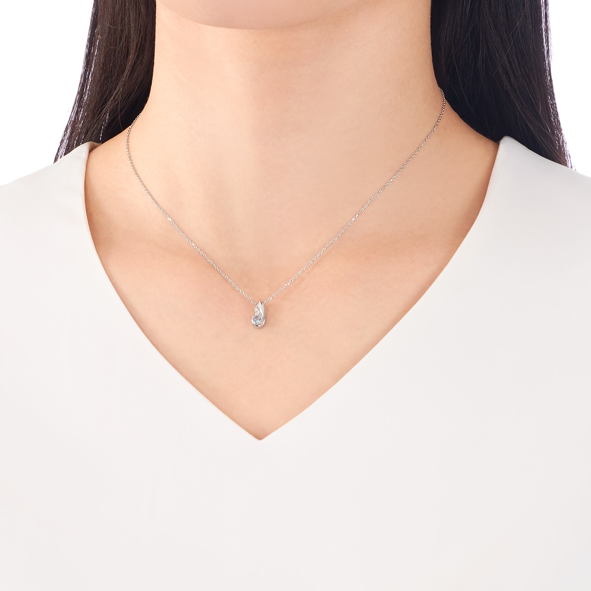 K10�z���C�g�S�[���h�A�N�A�}�����l�b�N���X