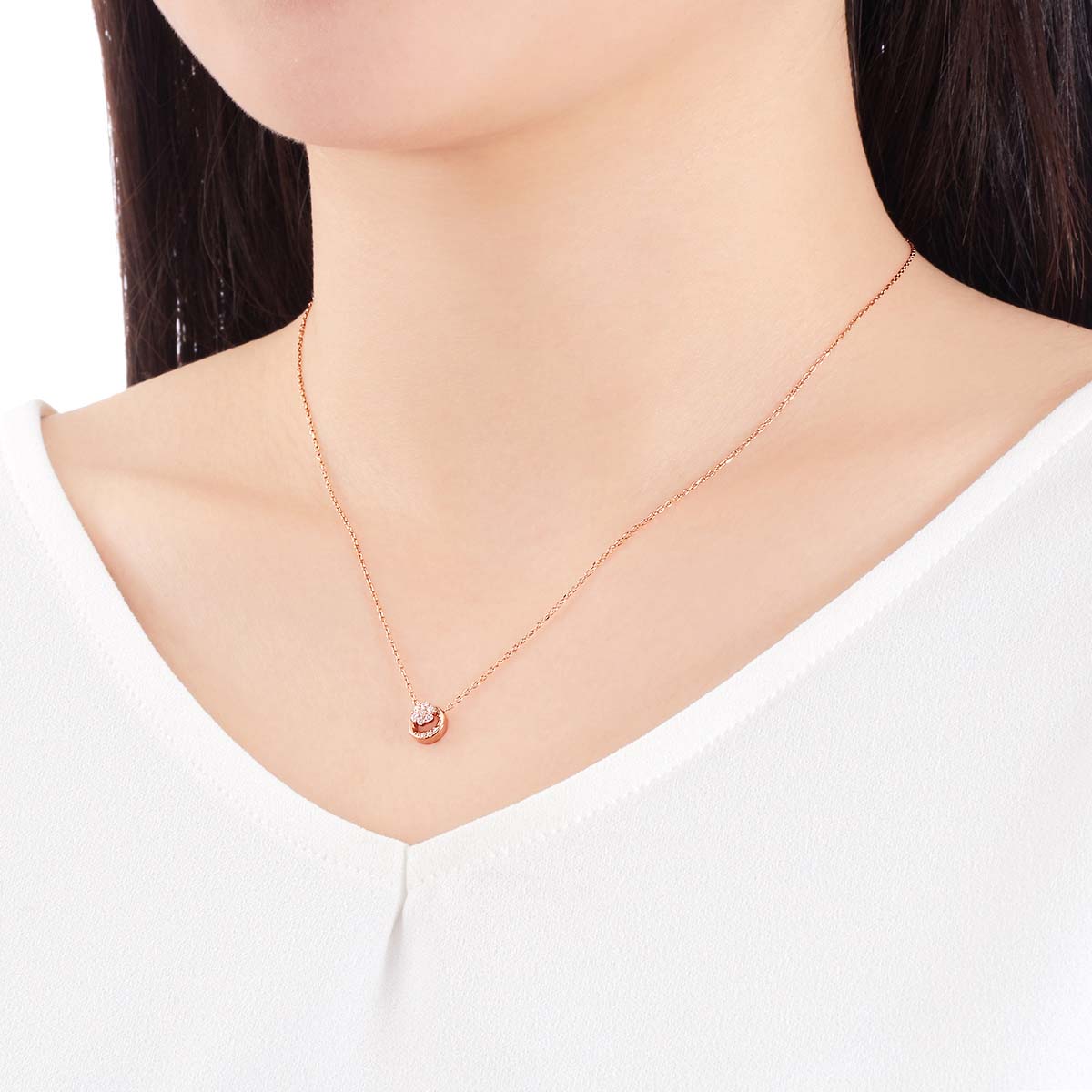 K10�s���N�S�[���h�_�C�������h�l�b�N���X