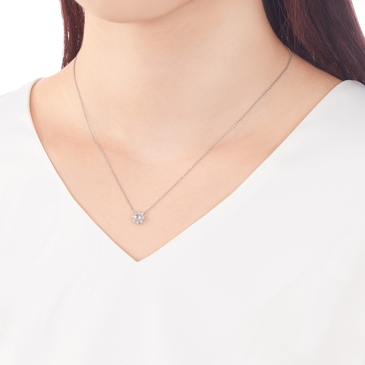 K18�z���C�g�S�[���h�_�C�������h�l�b�N���X