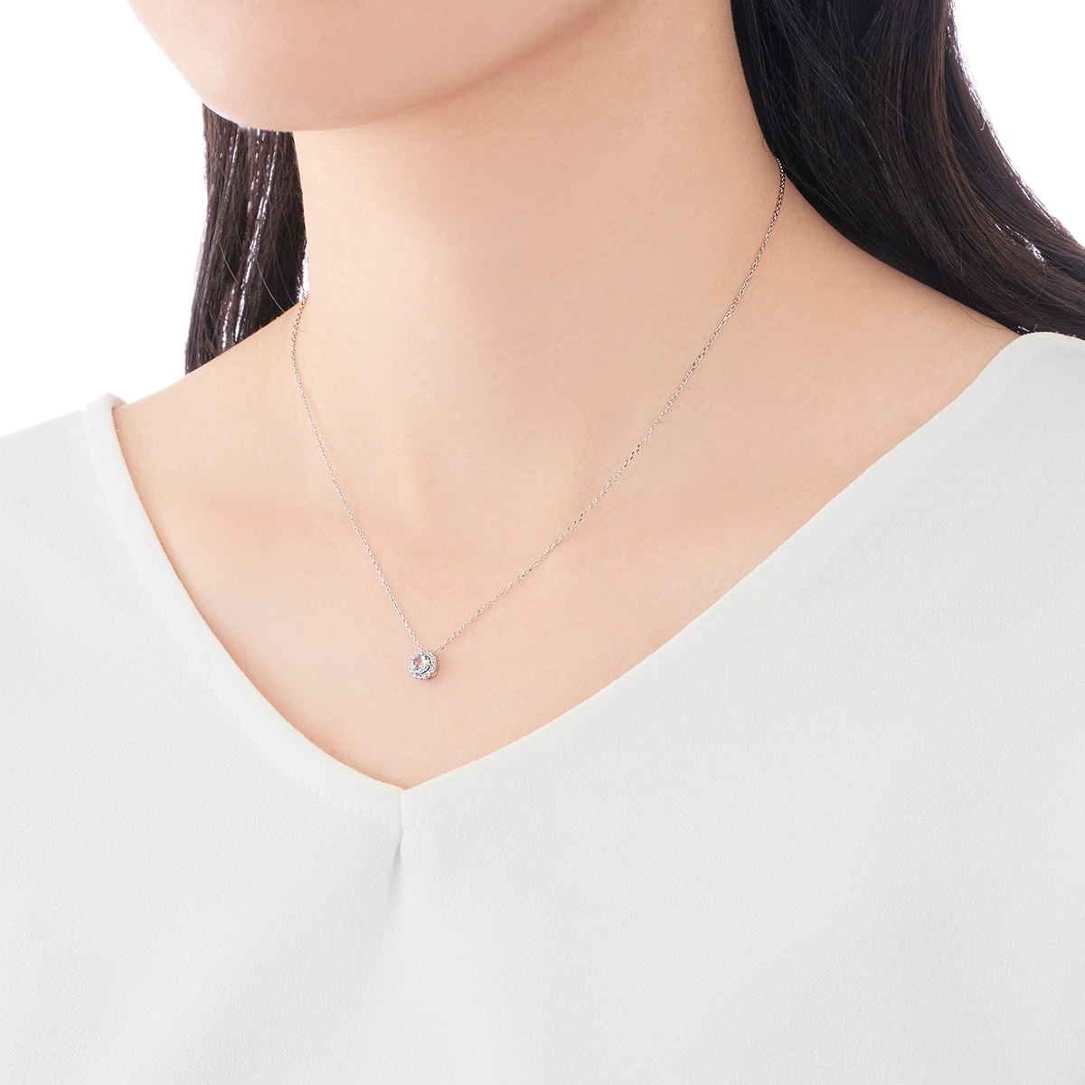 K10�z���C�g�S�[���h�A�N�A�}�����l�b�N���X