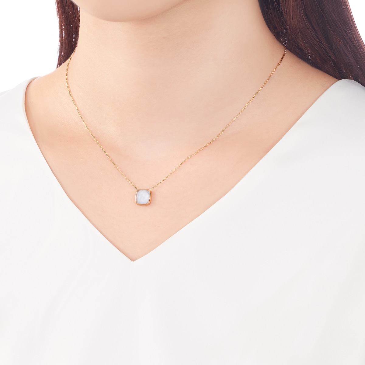 K10�C�G���[�S�[���h�I�p�[���l�b�N���X