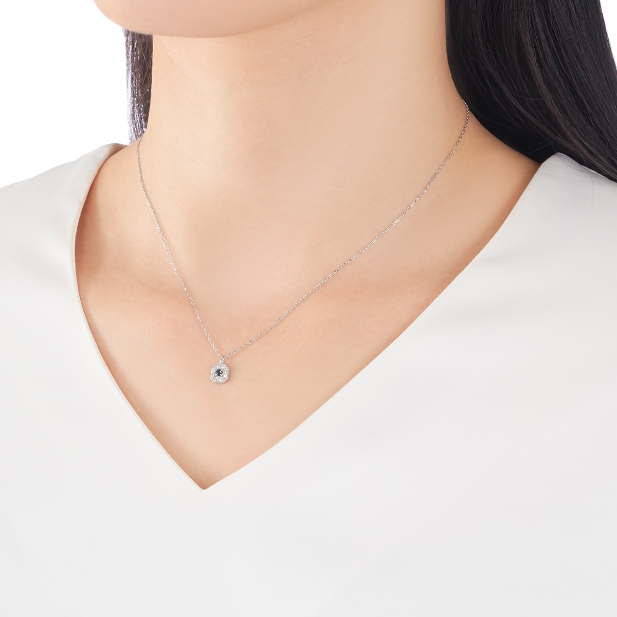 K10�z���C�g�S�[���h�T�t�@�C�A�l�b�N���X