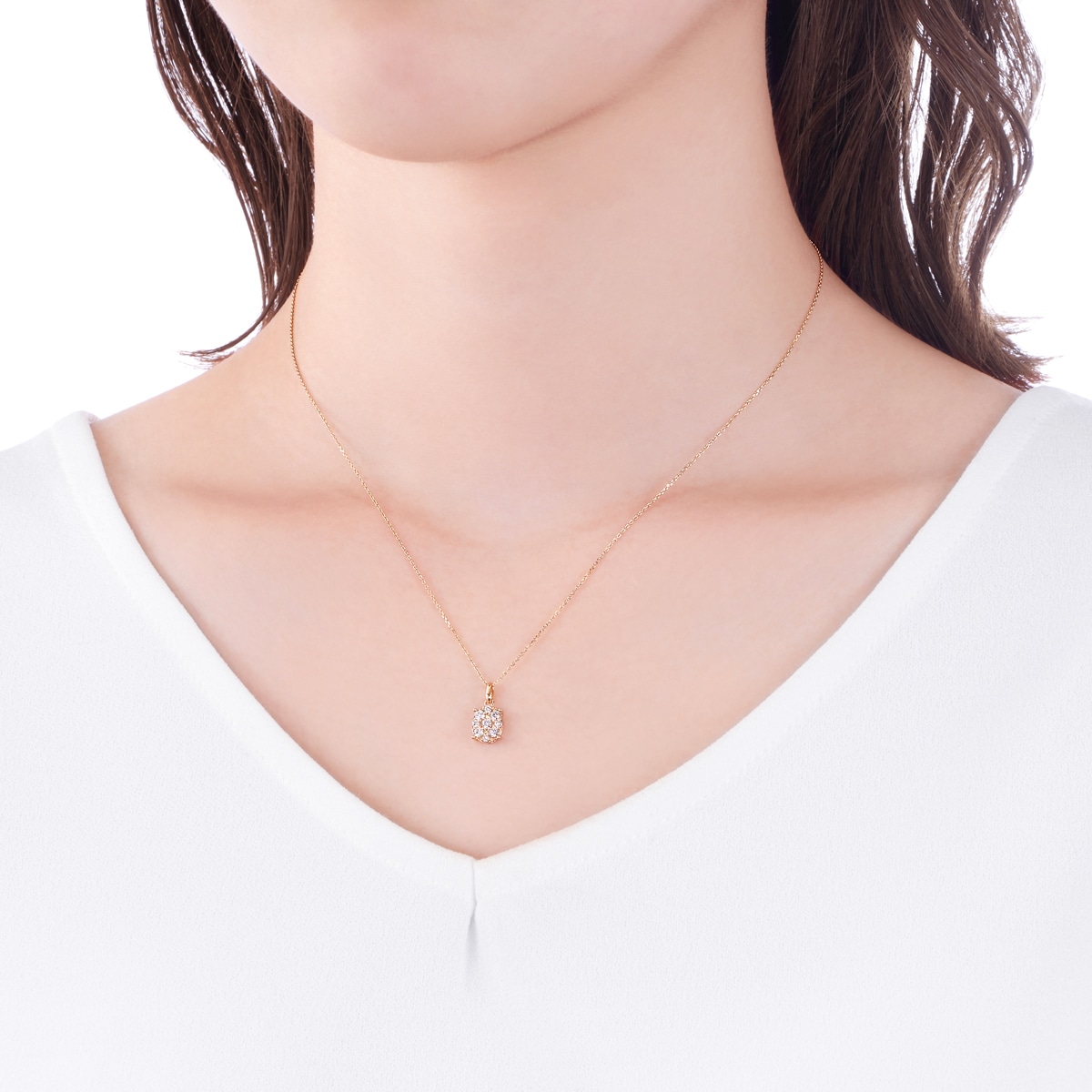 K18�C�G���[�S�[���h�_�C�������h�l�b�N���X