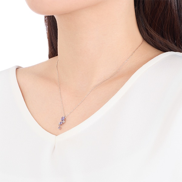 K10�z���C�g�S�[���h�^���U�i�C�g�l�b�N���X