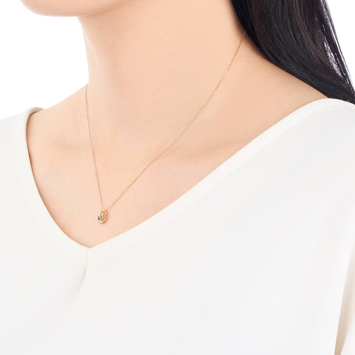 K18�C�G���[�S�[���h�G�������h�l�b�N���X