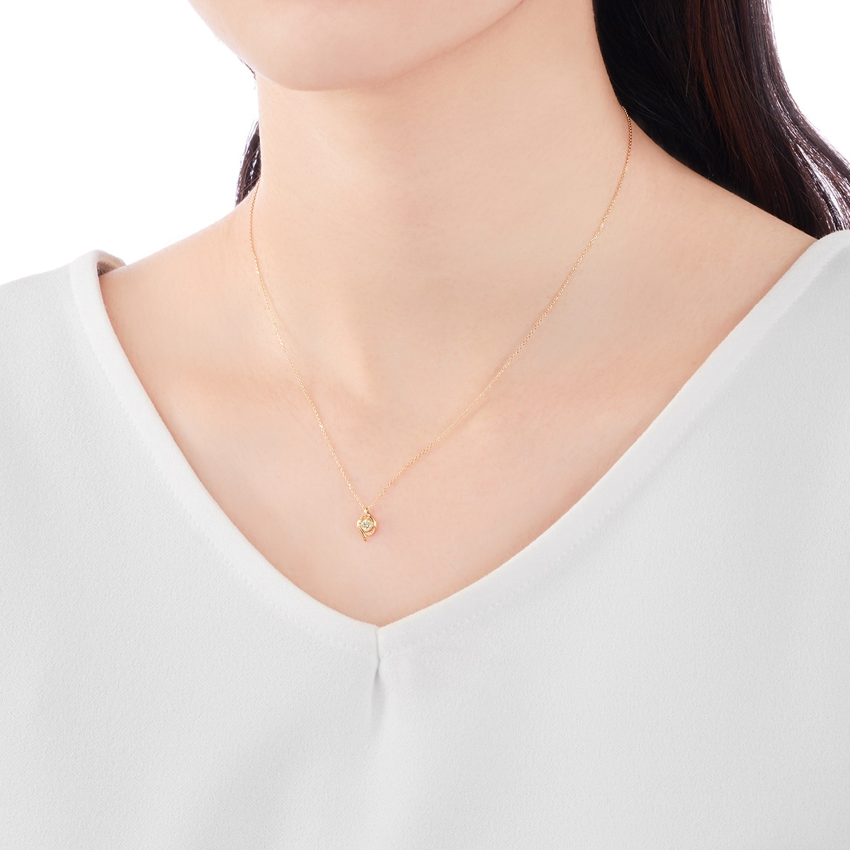 K18�C�G���[�S�[���h�_�C�������h�l�b�N���X