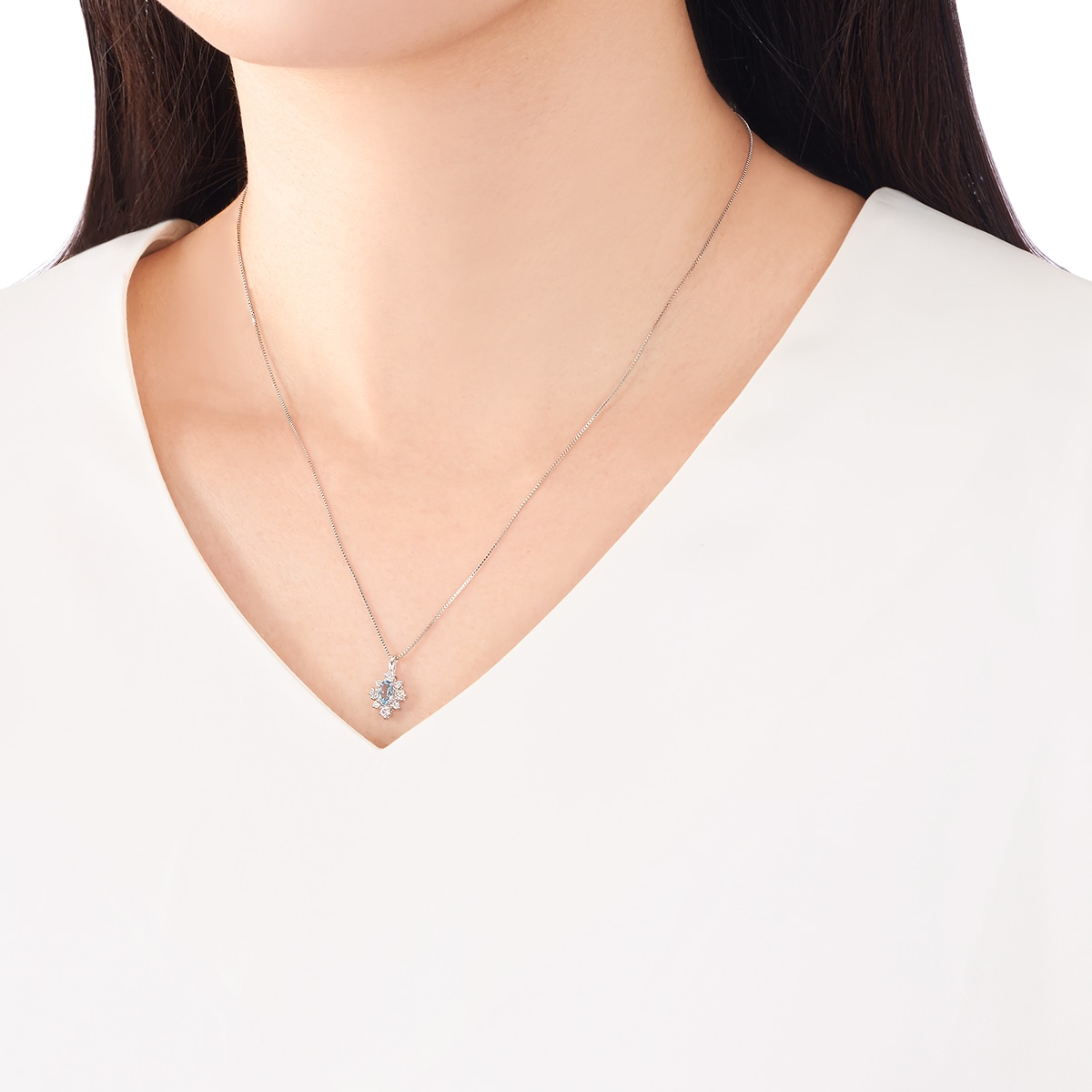 �v���`�i�A�N�A�}�����l�b�N���X