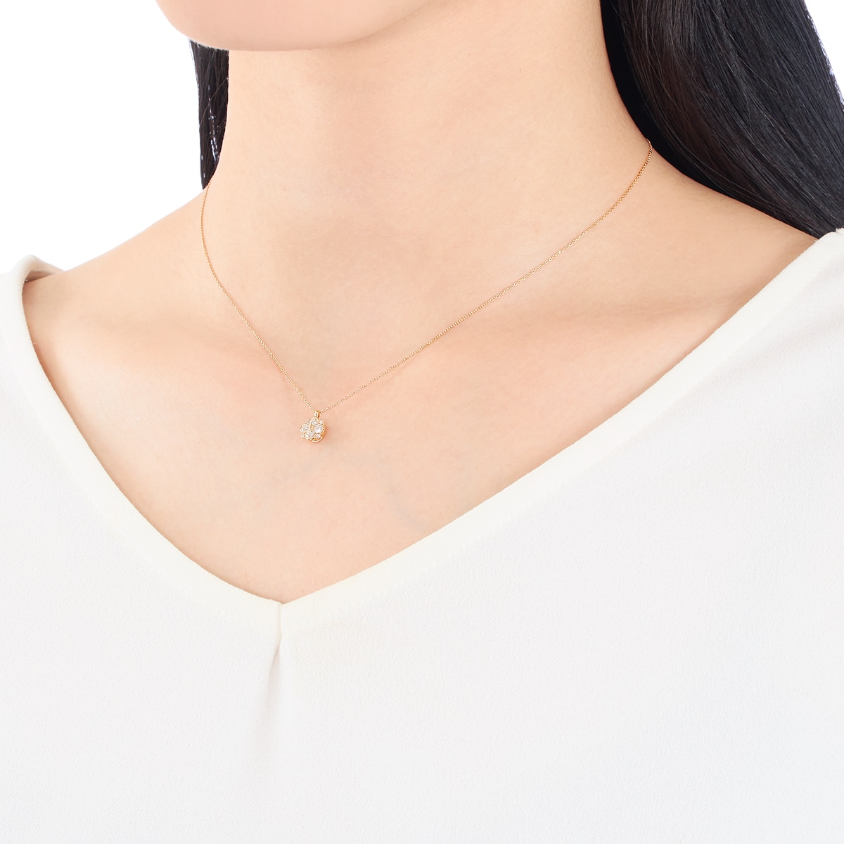 K18�C�G���[�S�[���h�_�C�������h�l�b�N���X