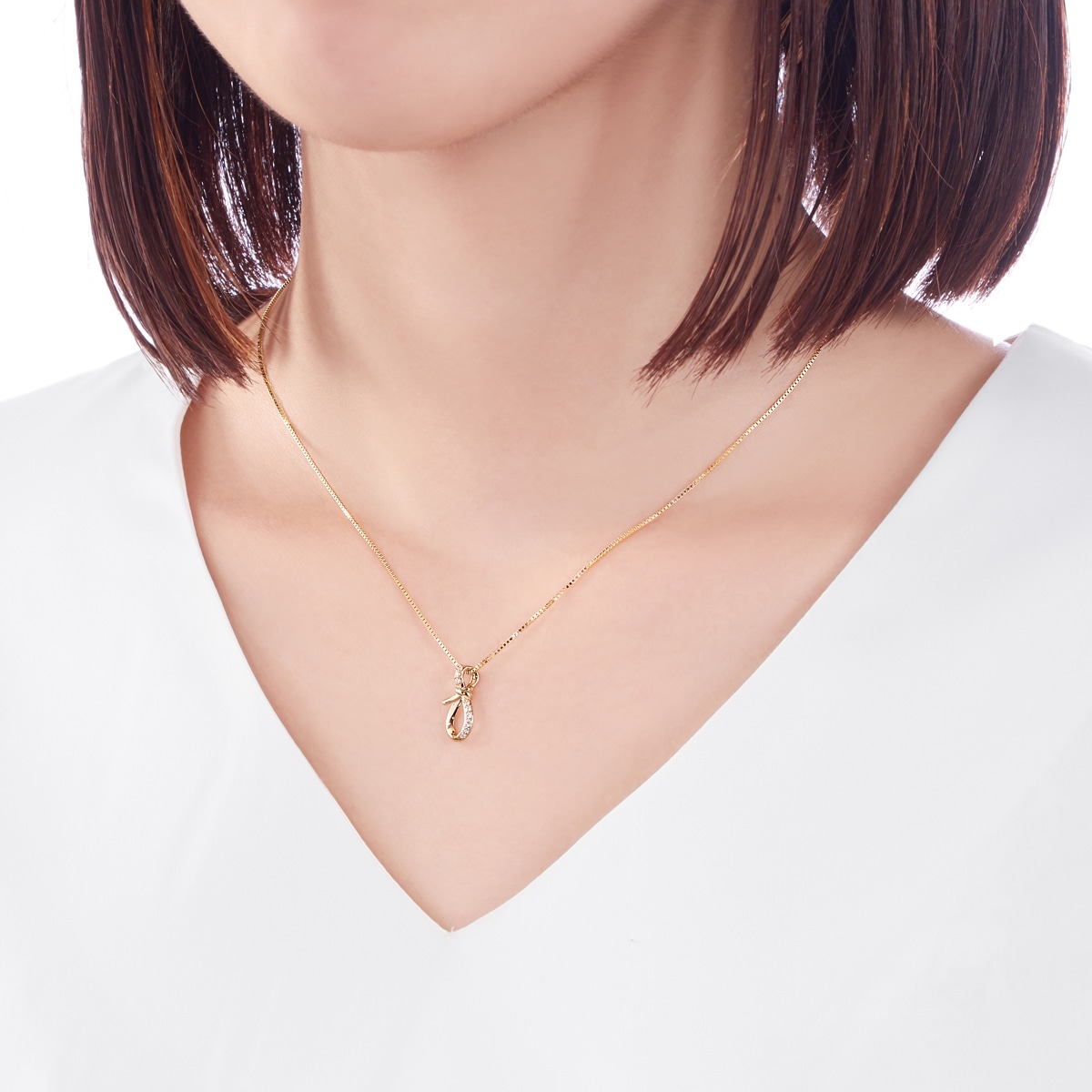 K10�C�G���[�S�[���h�_�C�������h�l�b�N���X