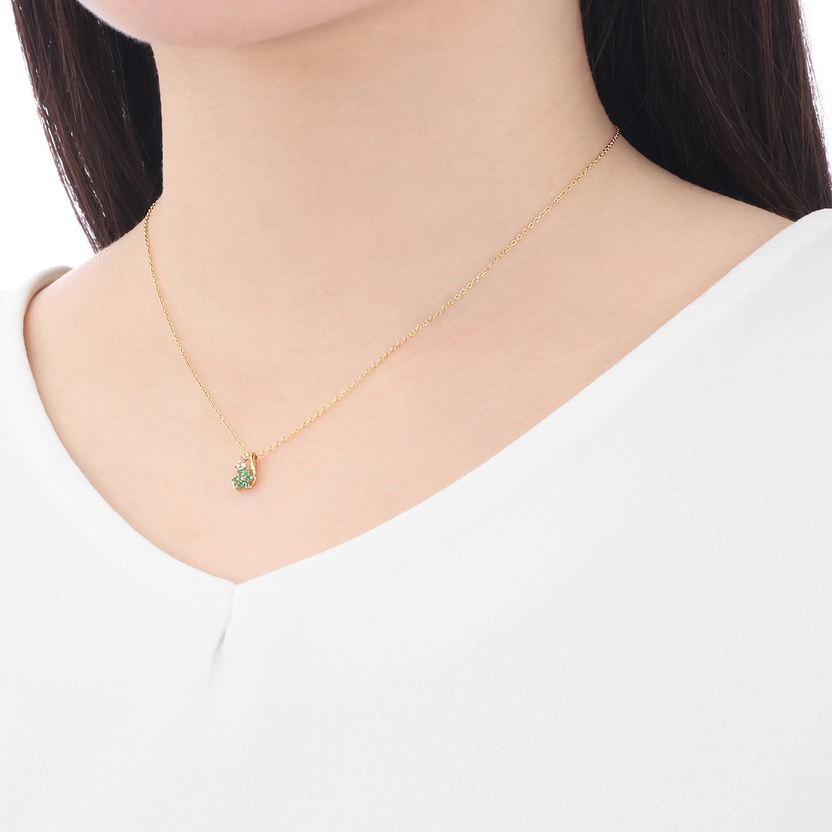 K10�C�G���[�S�[���h�G�������h�l�b�N���X