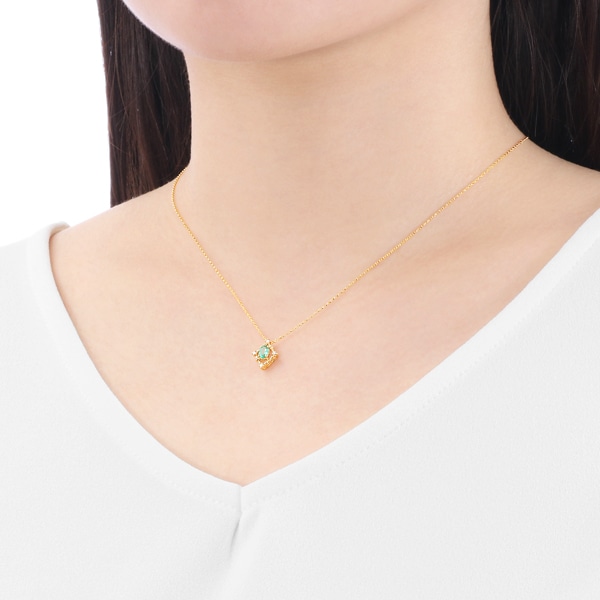 K18�C�G���[�S�[���h�G�������h�l�b�N���X