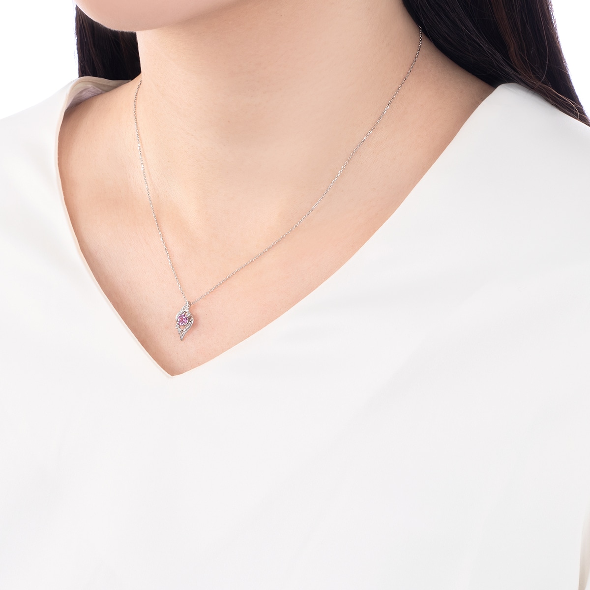 K10�z���C�g�S�[���h�s���N�T�t�@�C�A�l�b�N���X