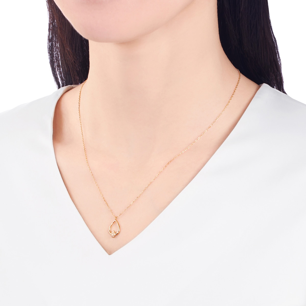 K18�C�G���[�S�[���h�_�C�������h�l�b�N���X