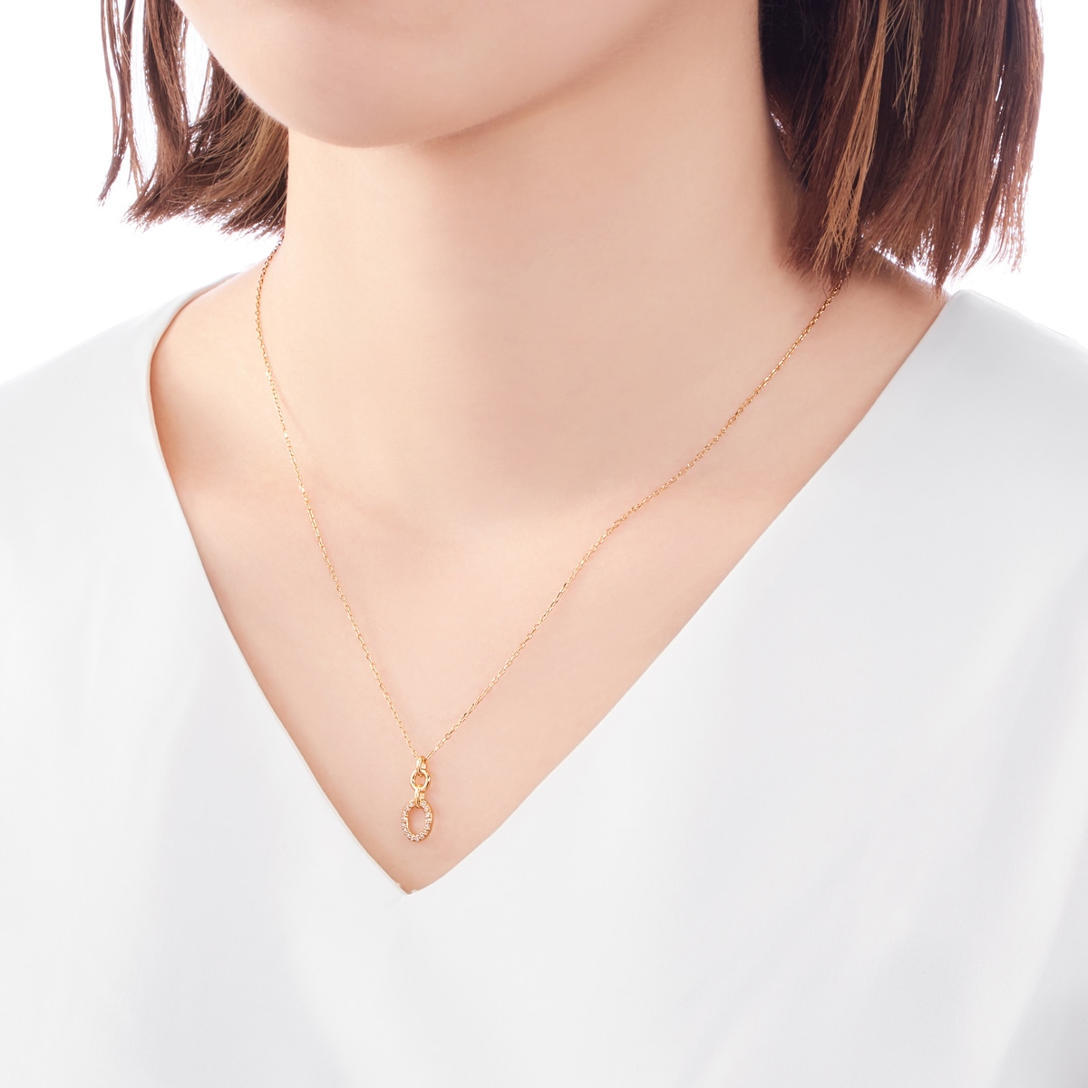 K18�C�G���[�S�[���h�_�C�������h�l�b�N���X