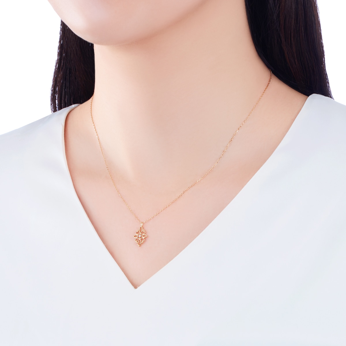 K10�C�G���[�S�[���h�_�C�������h�l�b�N���X