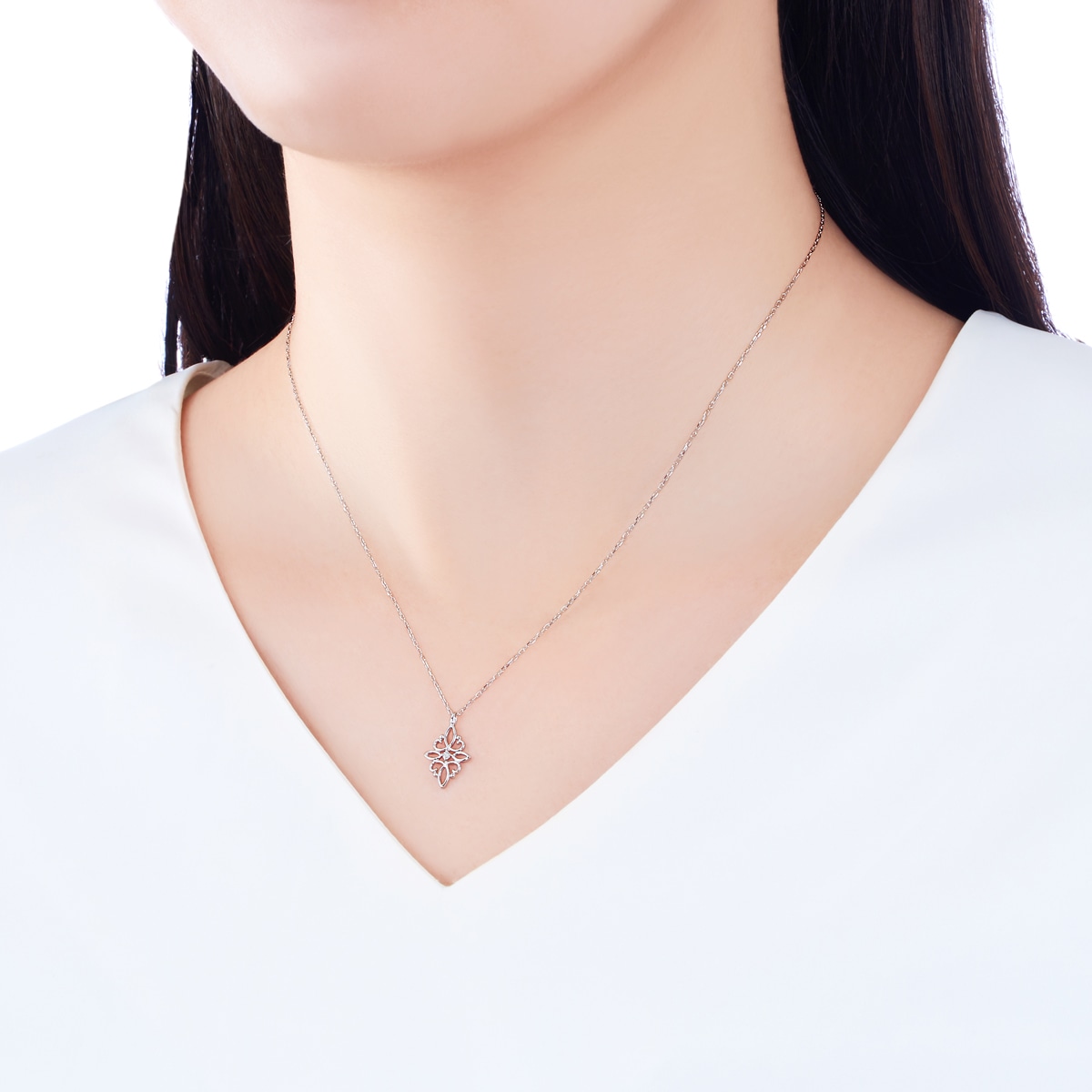 K10�z���C�g�S�[���h�_�C�������h�l�b�N���X