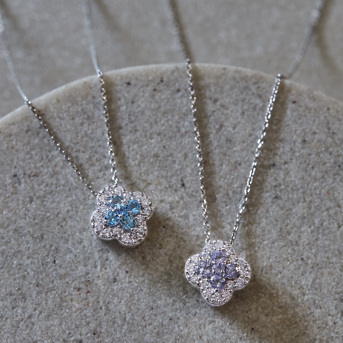 �v���`�i�A�N�A�}�����l�b�N���X