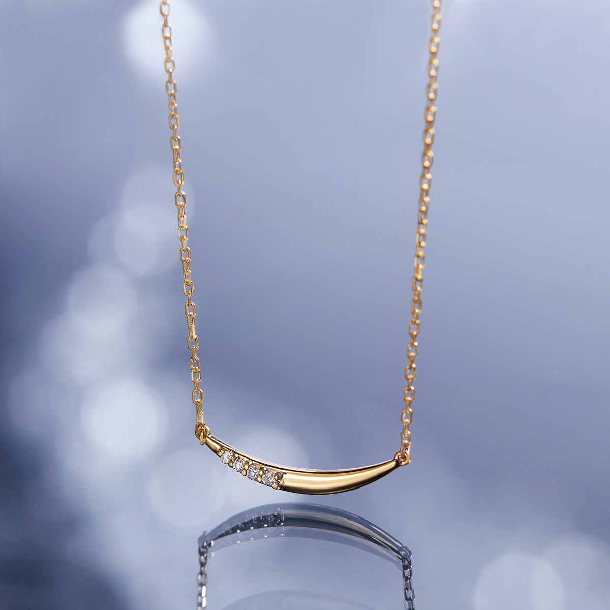 K10�C�G���[�S�[���h�_�C�������h�l�b�N���X