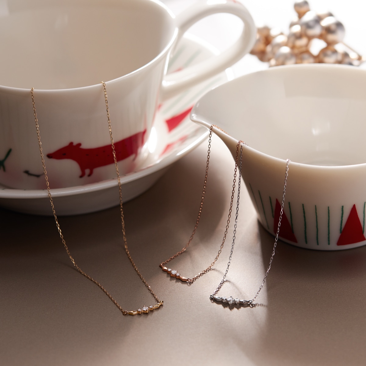 K10�C�G���[�S�[���h�_�C�������h�l�b�N���X