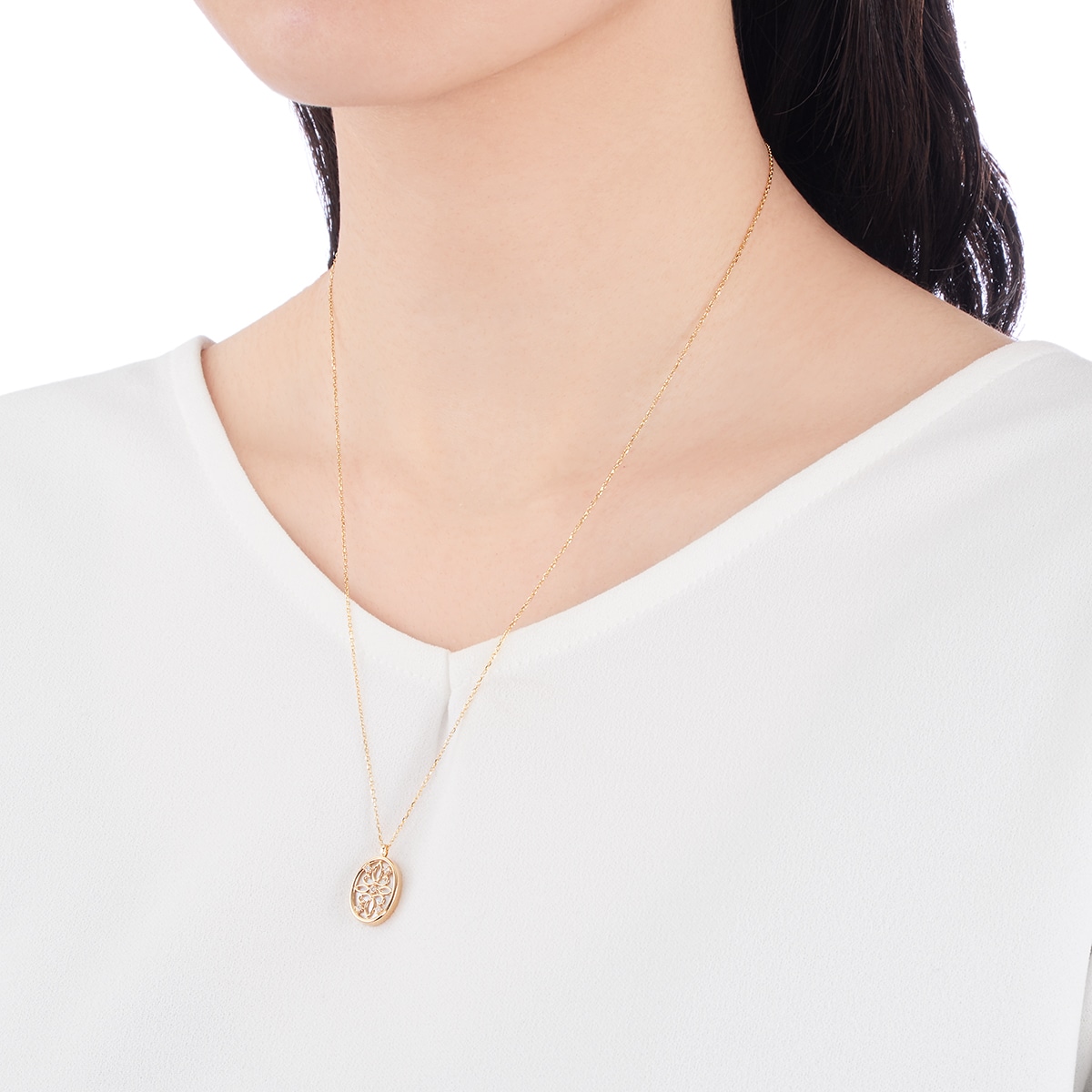 K10�C�G���[�S�[���h�V�F���l�b�N���X