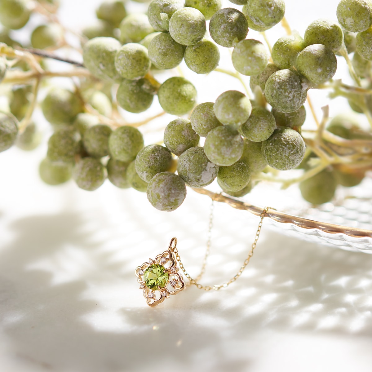 K10�C�G���[�S�[���h�y���h�b�g�l�b�N���X