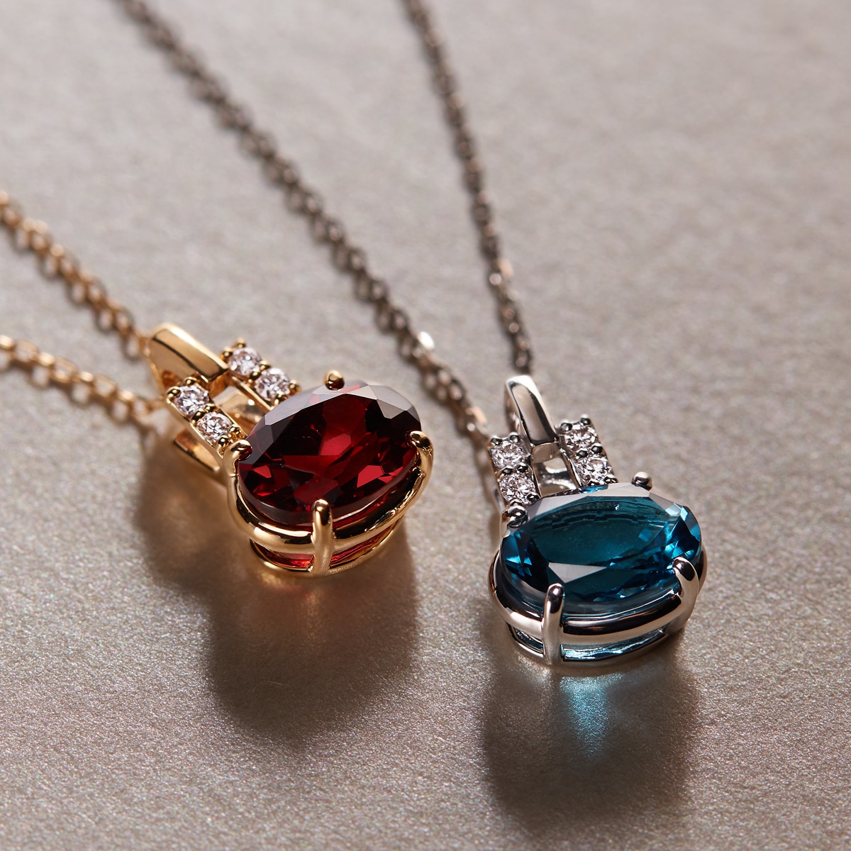 K18�C�G���[�S�[���h�A���}���_�C���K�[�l�b�g�l�b�N���X