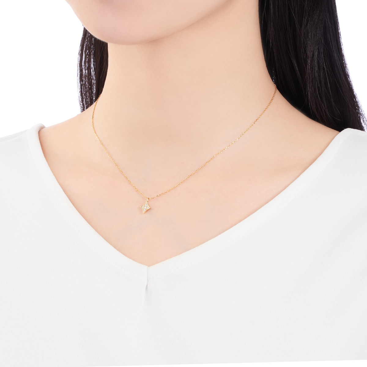 K10�C�G���[�S�[���h�_�C�������h�l�b�N���X