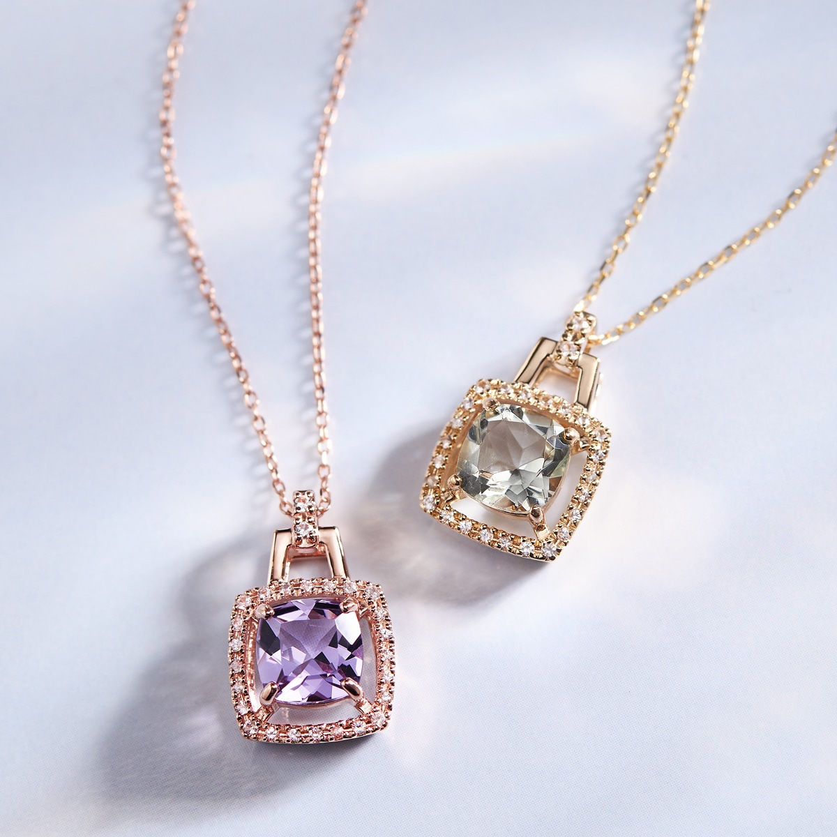 K10�s���N�S�[���h���C�g�A���V�X�g�l�b�N���X