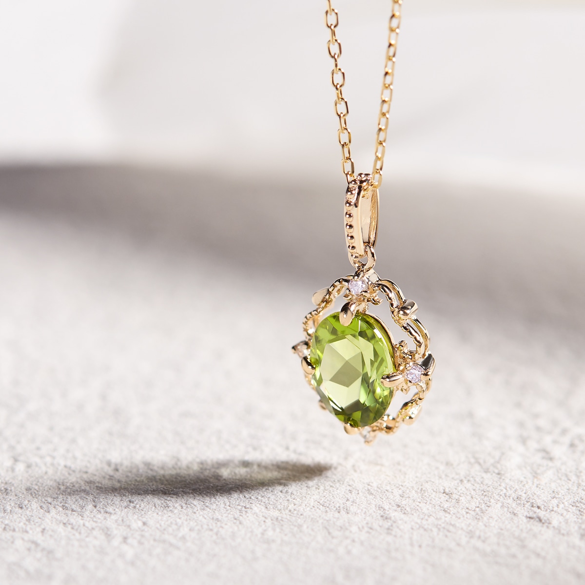 K10�C�G���[�S�[���h�y���h�b�g�l�b�N���X