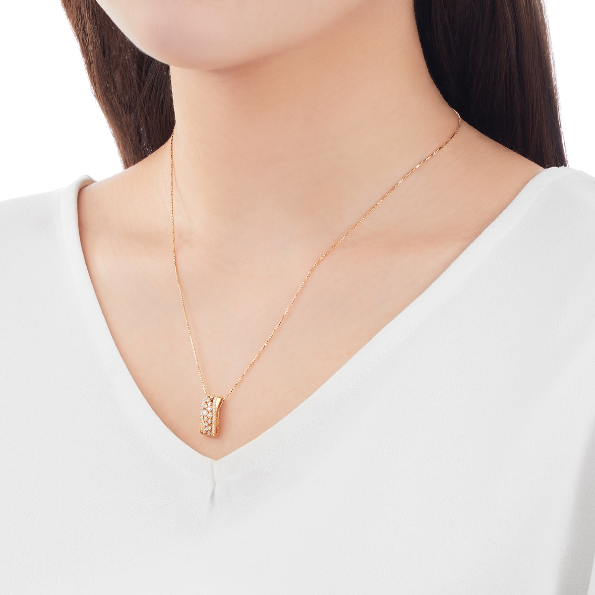 K18�C�G���[�S�[���h�_�C�������h�l�b�N���X