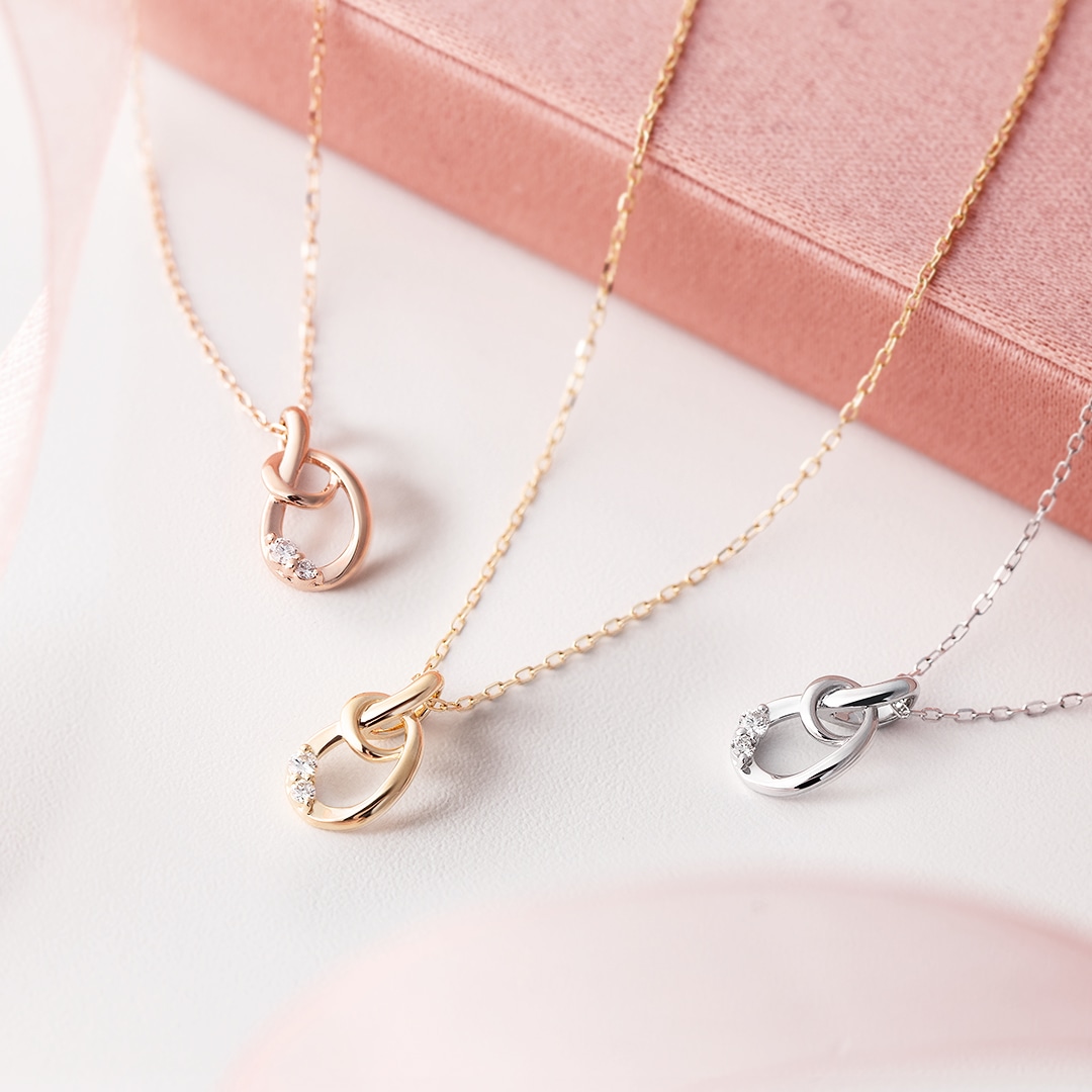 K10�z���C�g�S�[���h�_�C�������h�l�b�N���X