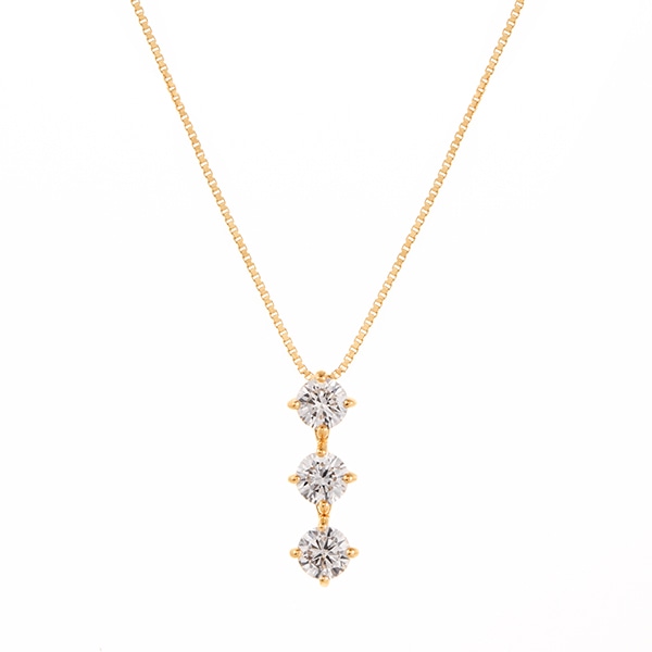 K18�C�G���[�S�[���h�_�C�������h�l�b�N���X